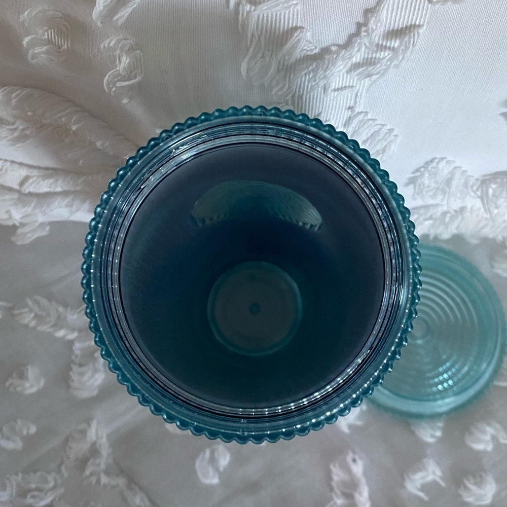 Starbucks Spring 2022 Teal Mermaid Scale Iridescent Venti Tumbler 24 Ounce - Picture 8 of 11
